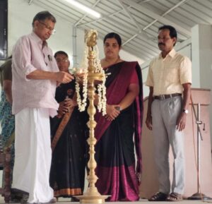 ഈ ഇന്റർനെറ്റ്‌ യുഗത്തിൽ വായനക്ക് അനന്ത സാധ്യതകൾ ധാരാളം – അശോകൻ ചരുവിൽ