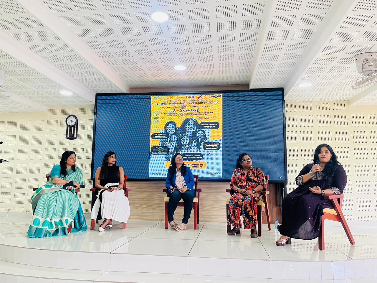 🌟 Women Entrepreneurs Inspire at E-Summit Panel Discussion in St. Thomas College Thrissur - www.campusRound.com