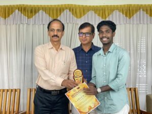 പ്ലസ് ടു സേ പരീക്ഷ വിജയികളെ ആദരിച്ച് സത്യജിത് റേ ഫിലിം ഇൻസ്റ്റിറ്റ്യൂട്ട്