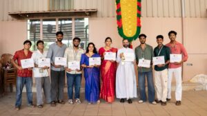 ക്രൈസ്റ്റ് എഞ്ചിനീയറിംഗ് കോളേജ് ടീം നിർമിച്ച ഏറ്റവും നീളം കൂടിയ നെറ്റിപ്പട്ടത്തിന് റെക്കോർഡ്