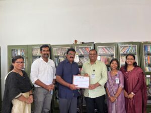 ശ്രീ നാരായണ ഗുരു കോളേജിൽ അഡ്വൈസറി മീറ്റിഗും അധ്യാപകർക്ക് അവാർഡ് ഓഫ് എക്സലൻസും